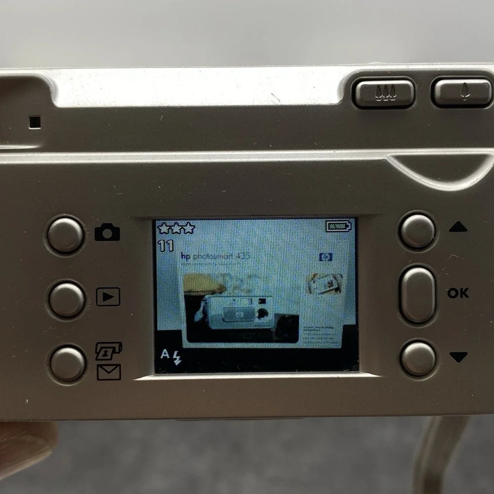 HP PhotoSmart 3.1MP Camera 5x Digital Zoom Video Audio Capture + Box Cord Manual
